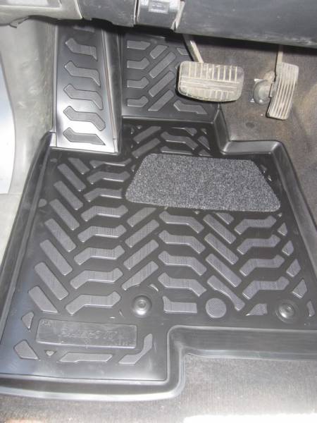Коврики в салон Mitsubishi Pajero 3 (Митсубиси Паджеро 3) 3D с бортиком